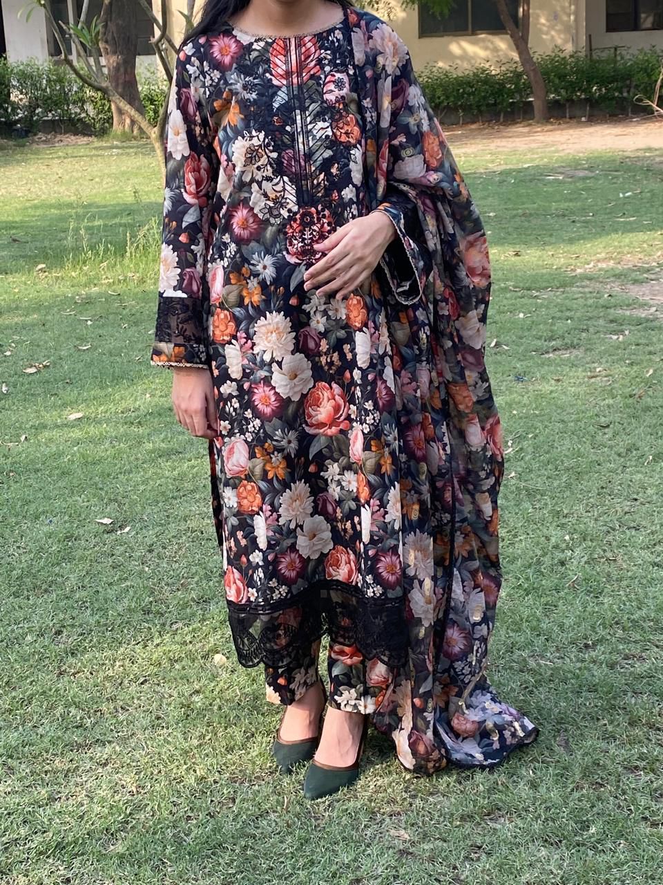 Floral Aura Three Piece